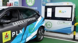 Hydrogen Refueling Station (HRS) atau stasiun pengisian kendaraan hidrogen pertama di Indonesia berlokasi di Senayan, Jakarta, hasil inovasi dan terobosan dari PLN Indonesia Power yang merupakan upaya dan inovasi lanjutan PLN dalam pembangunan ekosistem hidrogen secara end-to-end di Indonesia.