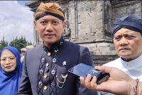 Menteri Koordinator Bidang Infrastruktur dan Pembangunan Kewilayahan Agus Harimurti Yudhoyono (AHY) menegaskan dukungannya untuk pengembangan pariwisata di Dieng.  Ia berkomitmen untuk memperkuat infrastruktur di Kawasan Dataran Tinggi Dieng, Kabupaten Banjarnegara, Jawa Tengah (Jateng).(foto/ahr)