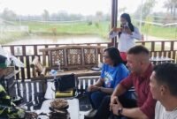 Foto: Kepala Desa Purwasaba Ho Ho Alkaf bersama tim dari Rusia dan pihak pendamping. (Dok. Bas)