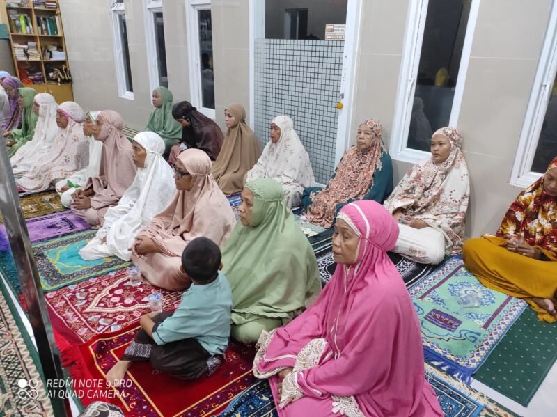 Di RT 07 RW 05 Ratujaya, Depok, suasana Ramadan terasa istimewa di Mushalla Baitul Jannah