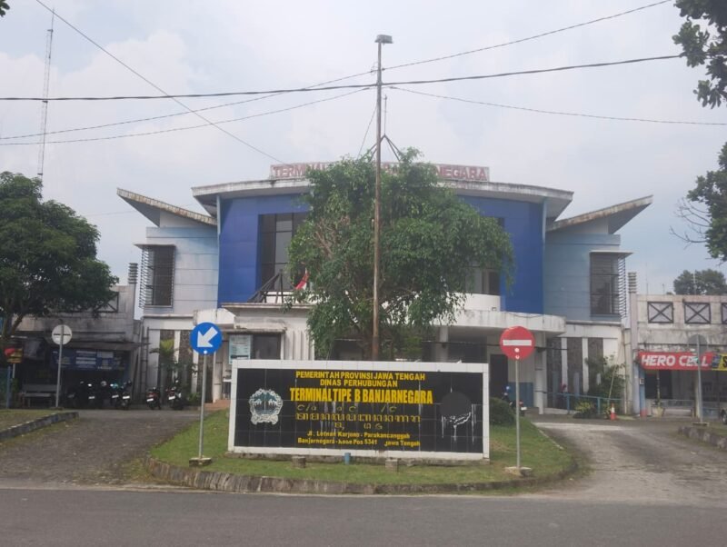 Foto:Terminal Induk Dishub Banjarnegara disiapkan untuk mengantisipasi lonjakan arus mudik Lebaran 2026. (Dok. BeritaFakta.id)