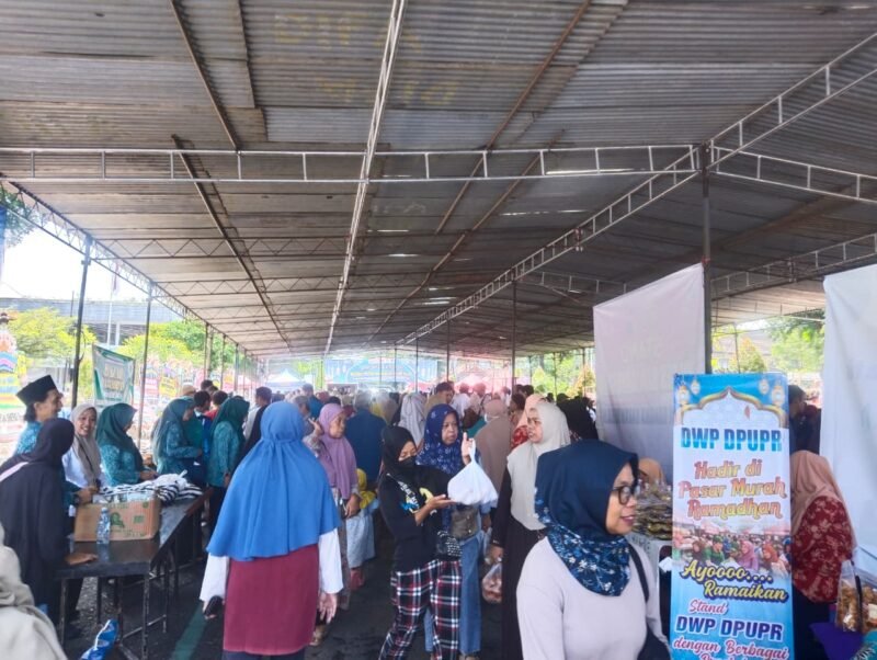 Pembukaan Pasar Ramadhan Pemkab Banjarnegara, Perusda percetakan membuka stand di acara ini (Dok.Beritafakta)