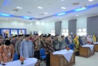 Foto: Penyaluran bantuan Baznas kepada masyarakat prasejahtera di Aula Sasana Bhakti Praja lantai II, Banjarnegara. (Dok. Kominfo Banjarnegara)
