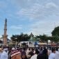 Ribuan Umat Muslim di Banjarnegara hari ini melaksanakan sholat Ied di Alun-alun kota Banjarnegara .(foto/ahr)