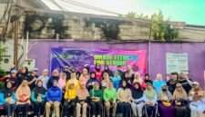 Senam kursi jadi solusi cegah risiko jatuh di usia emas. (Foto: Alda/britafakta.id)