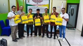 PT Superior Prima Sukses Tbk (BLES), produsen bata ringan merek Blesscon, menunjukkan komitmennya terhadap tanggung jawab sosial perusahaan melalui dukungan pada kegiatan khitan massal gratis yang diselenggarakan oleh Badan Amil Zakat Nasional (Baznas) Kabupaten Banjarnegara.
