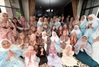 Muslimah Victoria Park berfoto bersama setelah acara Halalbihalal
(Dok: Eko Sulistyorini)
