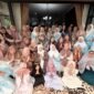 Muslimah Victoria Park berfoto bersama setelah acara Halalbihalal
(Dok: Eko Sulistyorini)
