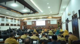 Photo: Suasana sidang paripurna LKPJ Bupati tahun Anggaran 2025 di Gedung DPRD Kabupaten Banjarnegara.(Dok.Kominfo/BeritaFakta.id)