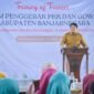 Wakil Bupati Banjarnegara Wahid Jumali, Lc saat menyampai kan pesan pesan serta motivasi di acara Pringatan hari kartini bersama OJK Purwokerto untuk Para penggerak PKK Kabupaten Banjarnegara.(Dok.Kominfo Bna/Berita Fakta.id)