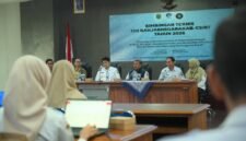 Wahid jumali Lc Wakil Bupati Banjarnegara, dengan jajaran Pemkab saat mengisi BIMTEK Penguatan CSIRT dalam antisipasi serbuan Siber.(Dok.Kominfo  Bna/Beritafakta.id)