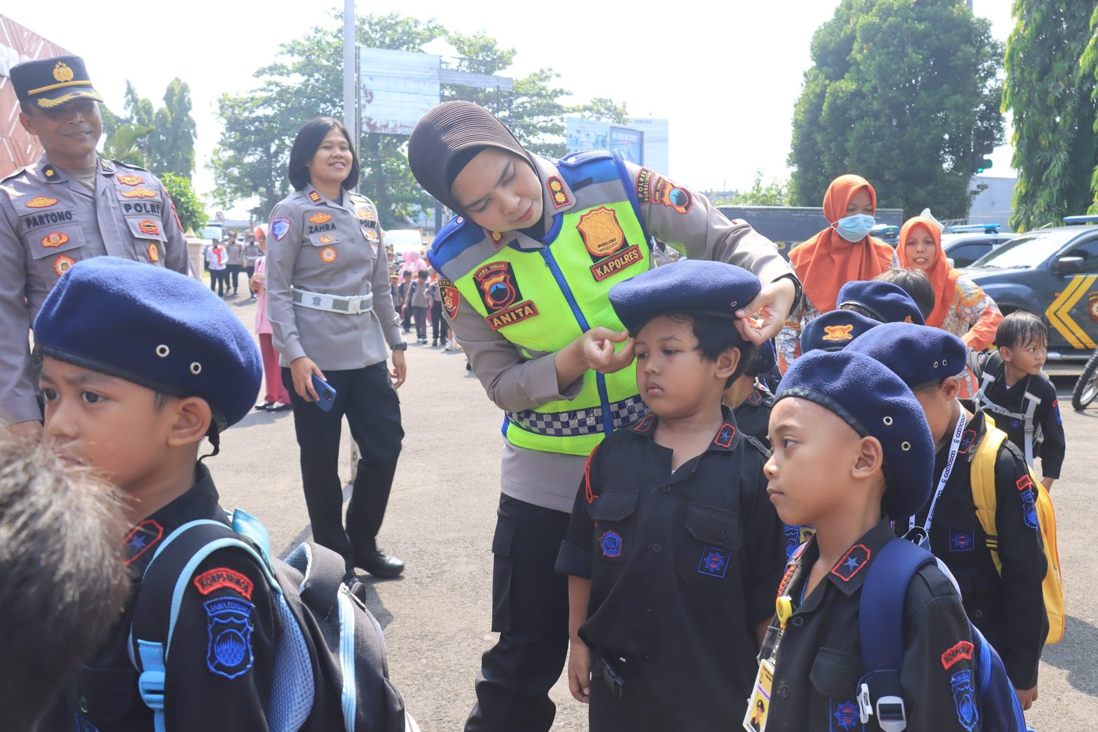 Sambut Kunjungan Siswa Di Mapolres Purbalingga Dengan Kegiatan Menyenangkan