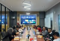 Audiensi perwakilan komunitas pengemudi bersama Pertamina Patra Niaga di IT Tanjung Wangi Banyuwangi membahas kendala Program Subsidi Tepat, QR Code terblokir, dan kuota subsidi yang hilang.