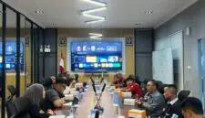 Audiensi perwakilan komunitas pengemudi bersama Pertamina Patra Niaga di IT Tanjung Wangi Banyuwangi membahas kendala Program Subsidi Tepat, QR Code terblokir, dan kuota subsidi yang hilang.
