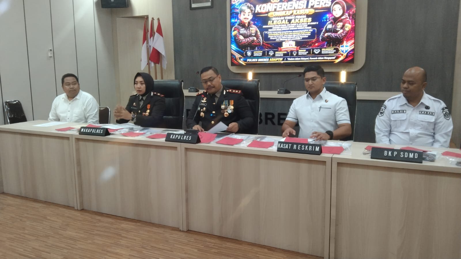 Polres Brebes Bongkar Sindikat Aplikasi Presensi Ilegal, 9 ASN Jadi Tersangka