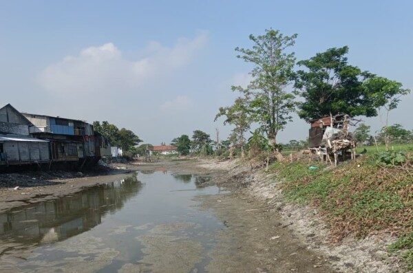 Percepat Penanganan Kekeringan, Kementerian PU Normalisasi Sungai di Lamongan