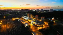 Foto landscape Pembangkit Listrik Tenaga Uap Arun yang berlokasi di Arun, Aceh. PLN NP menyiagakan Daya Mampu Pasok dengan total kapasitas mencapai 16.202 MegaWatt (MW) di seluruh unit pembangkit yang tersebar di Indonesia.