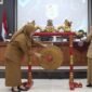 Di tengarai Pemukulan Gong oleh Amalia Desiana Bupati Banjarnegara, program berbasis digital yakni e-SAKIP mulai segera ter implementasikan.(Dok.Kominfo Bna/Berita Fakta id)