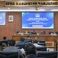 Suasana rapat paripurna di gedung DPRD Kabupaten Banjarnegara dalam rangka pembahasan Perda Pengelolaan Sampah Plastik menjadi BBM.(Dok.Kominfo Bna/Berita fakta id.)