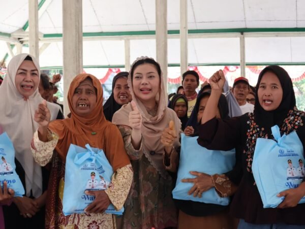 WARDOYO Tahap II Salurkan 2.056 Paket Sembako untuk Warga di Lima Kecamatan