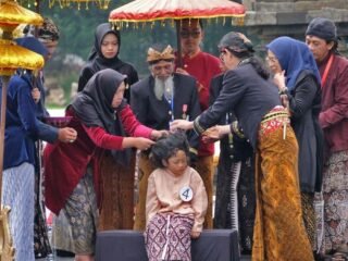 Dieng Culture Festival 2026, Dari Ritual Rambut Gimbal hingga Gemerlap Lampion