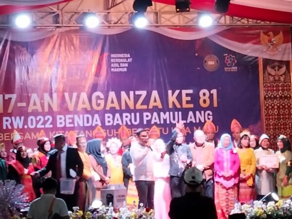 Meriahkan 17an Vaganza ke 81 Tahun RW 022 Benda Baru, Pilar Saga Janji Perbaiki Jalan Raya Vila Dago