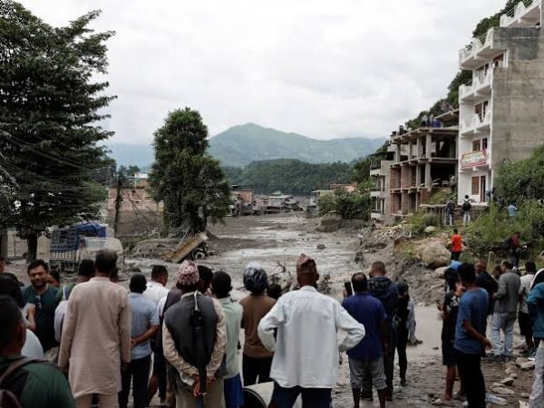 Banjir Bandang Nepal Telan Ratusan Korban, Ribuan Orang Masih Hilang