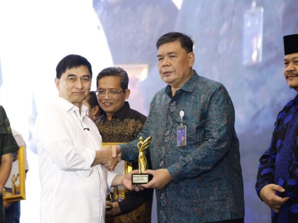 Bank Banten Raih Radar Banten Award 2026, Perkuat Sinergi dan Kolaborasi untuk Pembangunan Banten