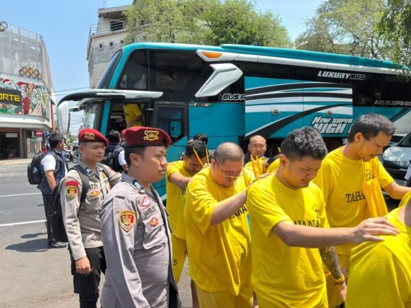 Penyidikan Kasus Penipuan Online Pig Butchering Selesai, 38 Tersangka Dilimpahkan ke JPU