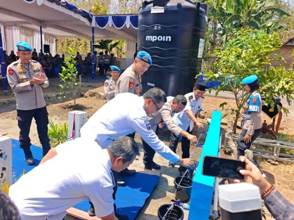 Warnai HUT ke-24 Propam Polri dengan Kepedulian, Bid Propam Polda Jateng Hadirkan Sumur Bor untuk Warga Mloyo Sukoharjo
