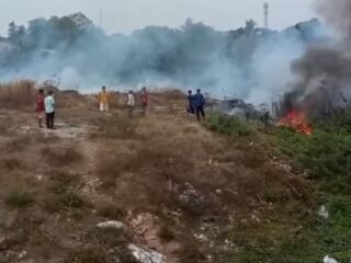 Warga Ciater Panik, Kebakaran Diduga Dipicu Dua Bocah Bakar Sampah