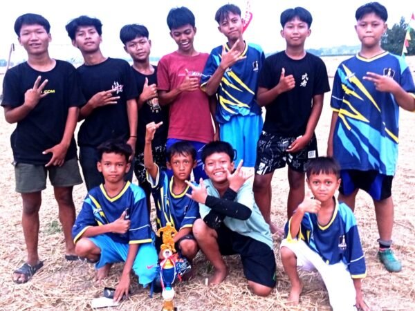 Bima FC RT 05 Tampil sebagai Juara, Turnamen U14 Dronjong 2026 Resmi Berakhir