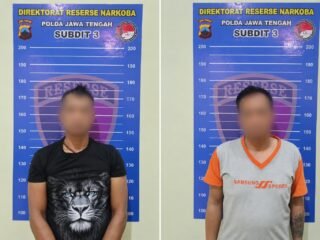 Tiba di Pelabuhan Tanjung Emas, Dua Pria Diamankan dengan 10,63 Gram Sabu